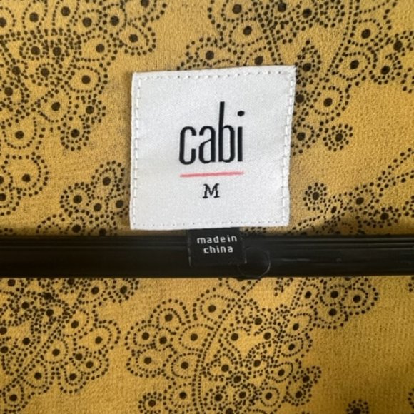 CAbi #3617 Mustard Yellow/Black Paisley Sleeveless Blouse - Picture 5 of 6